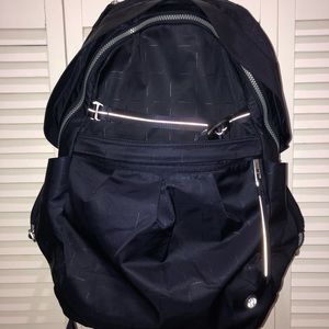 COPY - Lululemon Pack it up backpack
